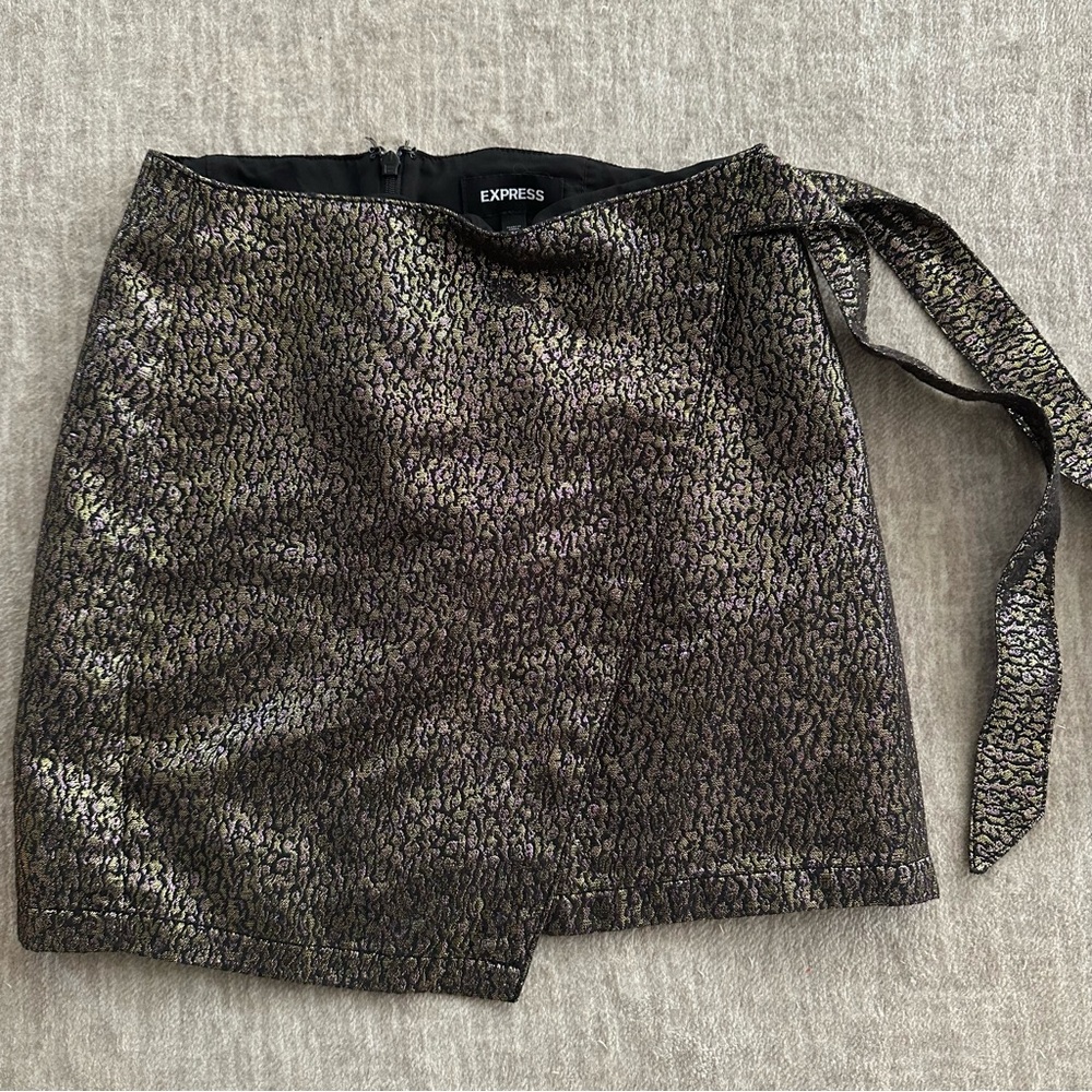 Express Black Metallic Skirt Size 0